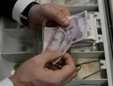 Konut Kredisi Çekecekler Dikkat! Faizler Yükseldi, Ödeme Tabloları Değişti: İşte Güncel Durum!