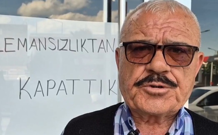 Gençlere Günde 1000 TL Veriyorum Çalışmıyorlar Dedi Dükkanı Kapattı!