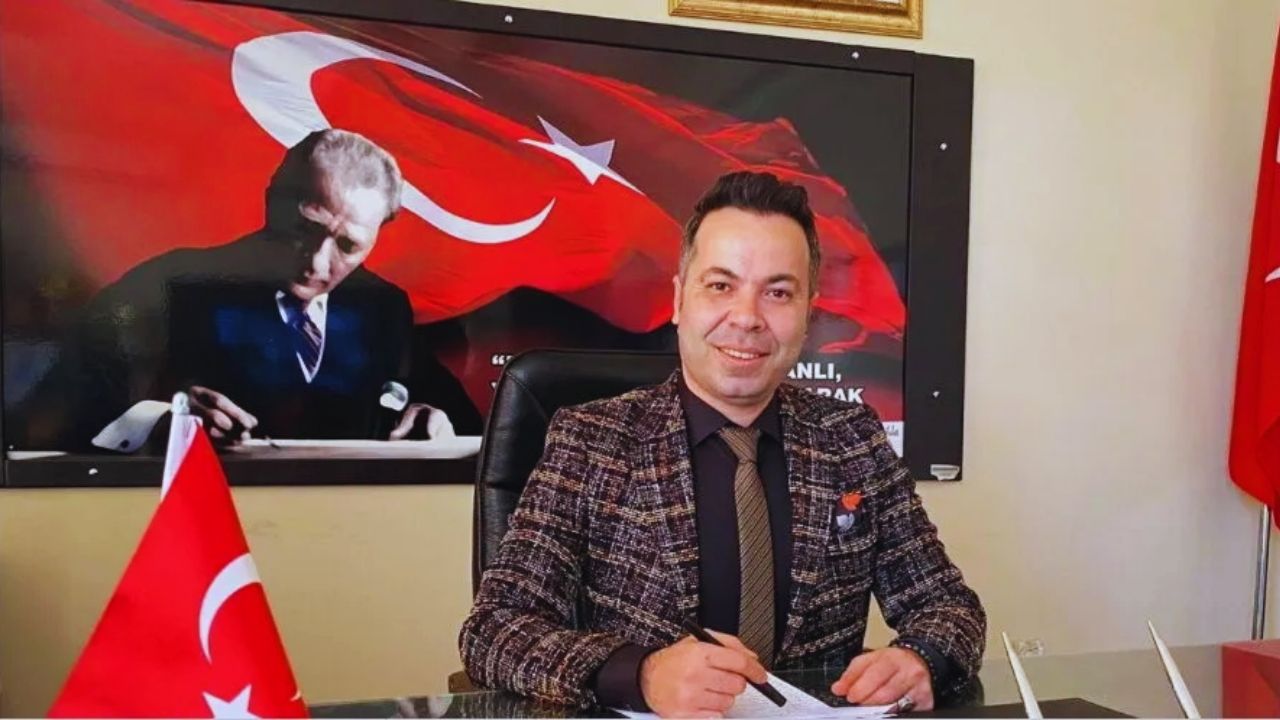 Eğitim Dünyası Yasta: Müdür Yardımcısı Mustafa Kemal Aktürk Hayatını Kaybetti