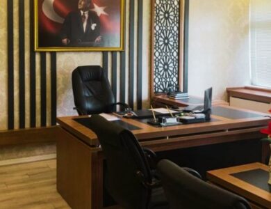 MEB'de Şok İddia: İl Müdürü Emekli Öğretmeni Azarladı!