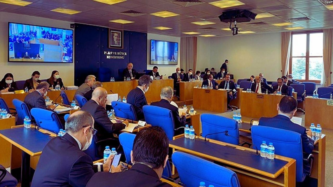 5 Kurumu İlgilendiren Torba Yasa Teklifi Komisyondan Geçti