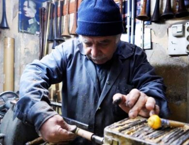 Günde 10 Tane Yapıyor, Tanesini 15 Bin TL’ye Satıyor: Türkiye’nin Dört Bir Yanından Sipariş Alıyor