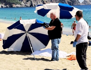 Alanya Sahilinde Feci Olay: Alman Turist Güneşlenirken Hayatını Kaybetti