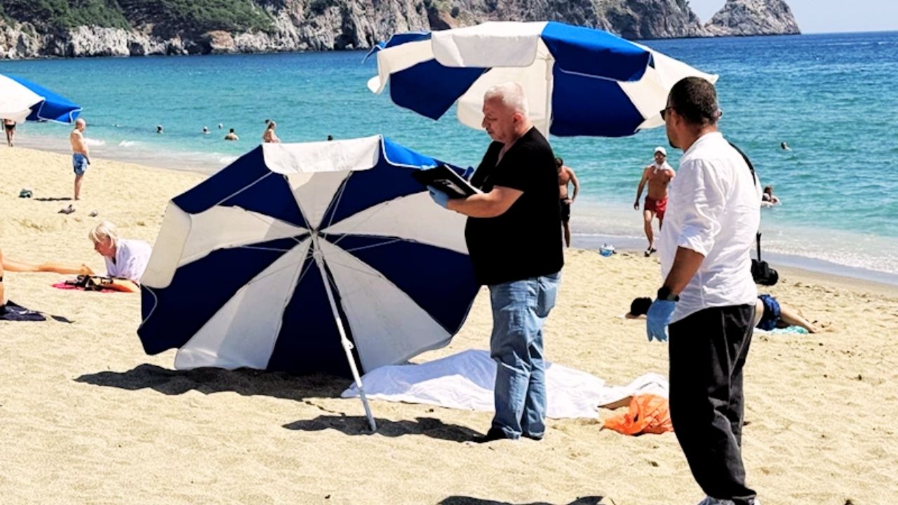 Alanya Sahilinde Feci Olay: Alman Turist Güneşlenirken Hayatını Kaybetti
