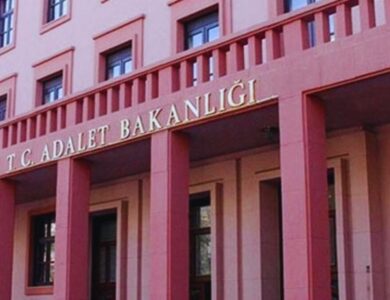 Adalet Bakanlığı'nda köklü değişiklik: Resmi Gazete'de yayımlandı