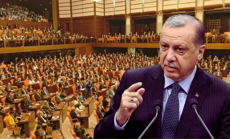 İnfaz Yasası Başka Bahara Kaldı: AKP ve DEM Parti Anlaşamadı!