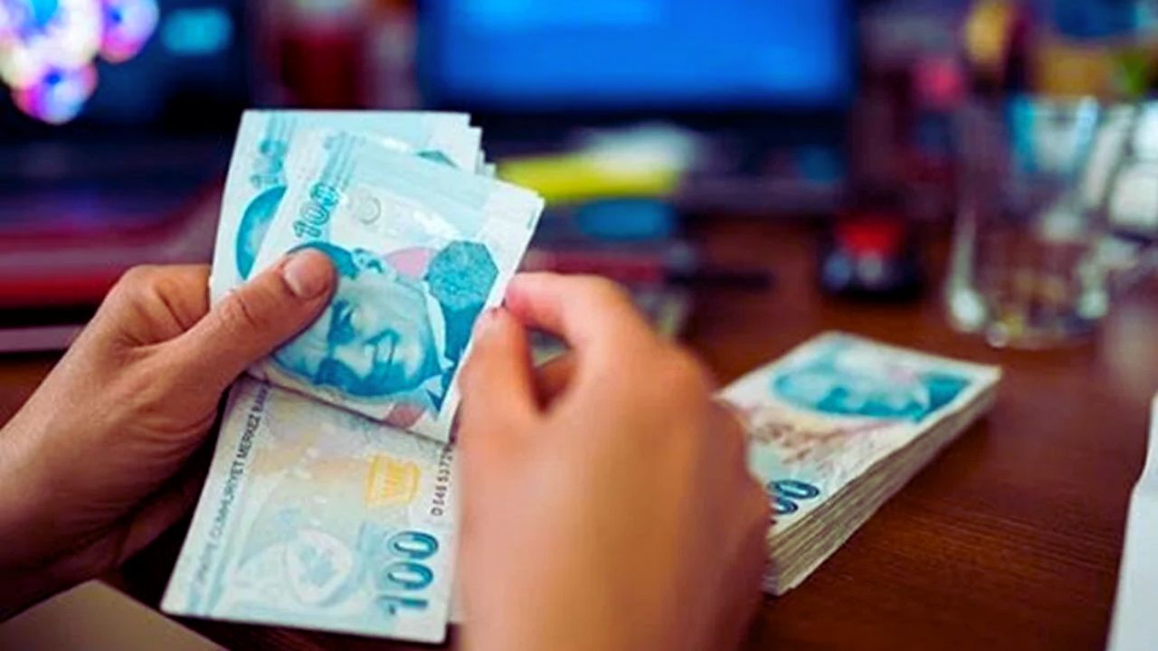 2 Milyon TL'nin 1 Aylık Faiz Getirisi Ne Kadar? Bankaların Faiz Yarışı Kızıştı!