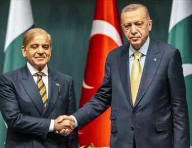 Cumhurbaşkanı Erdoğan'dan Kritik Hamle! Pakistan Başbakanı ile Görüştü