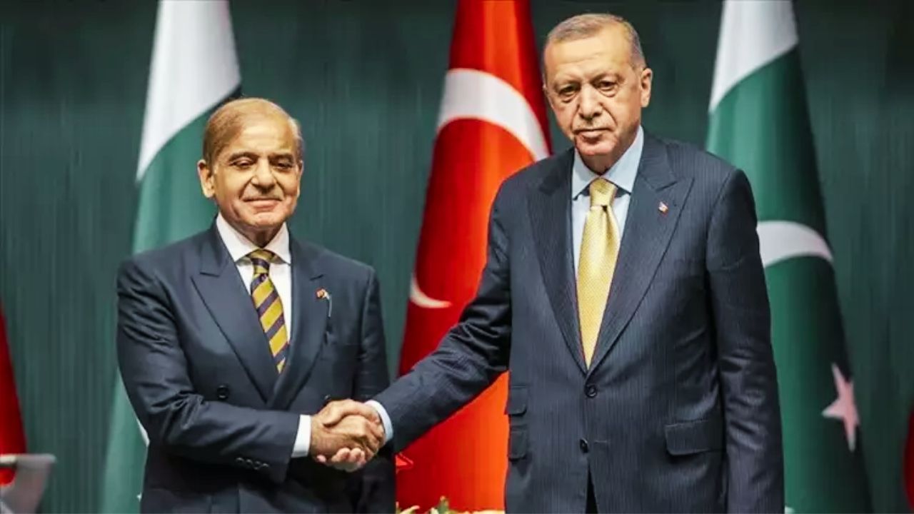 Cumhurbaşkanı Erdoğan'dan Kritik Hamle! Pakistan Başbakanı ile Görüştü