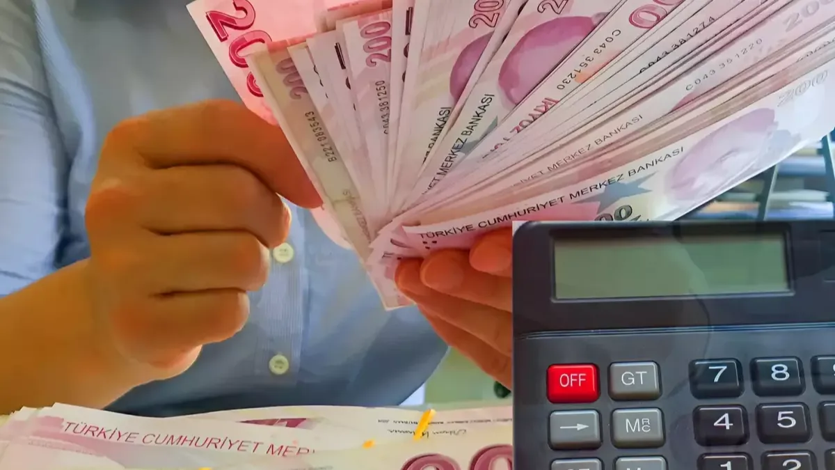 TBMM'den Müjde: Memur Maaşları Bayram Öncesi Hesaplarda! 