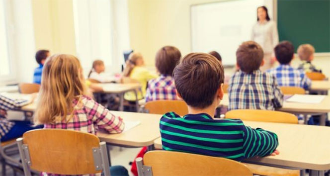 İlkokulda Yeni Dönem: Bakanlık Yeni Sistem İçin Öğretmenleri Uyardı!