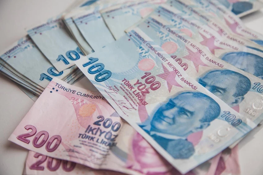 Emekli ve Memurların Zamlı Maaş Tablosu Yayımlandı!