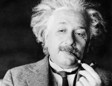 Efsanevi Beyin Einstein'ın Sigara Sırrı: Zeka ve Sağlık Arasındaki Çatışma!