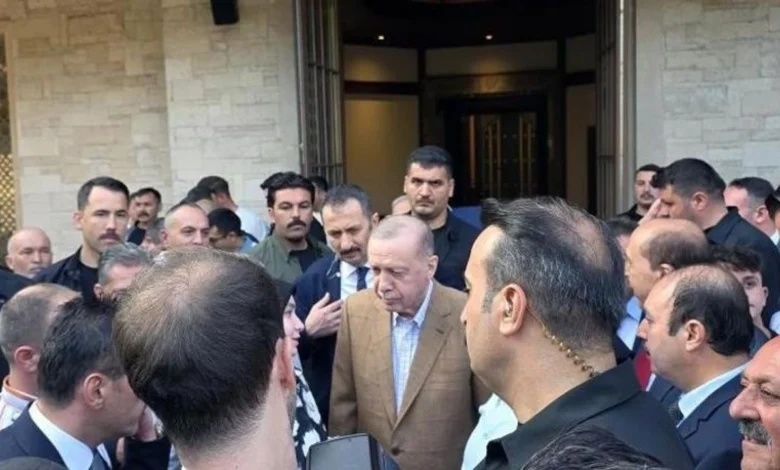 Cumhurbaşkanı Erdoğan'ın Kurban Bayramı Namazında Dikkat Çeken Detay!