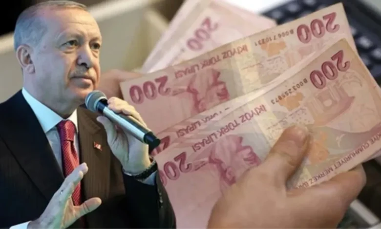 Emeklilere Senede 1 Maaş İkramiye TBMM'de