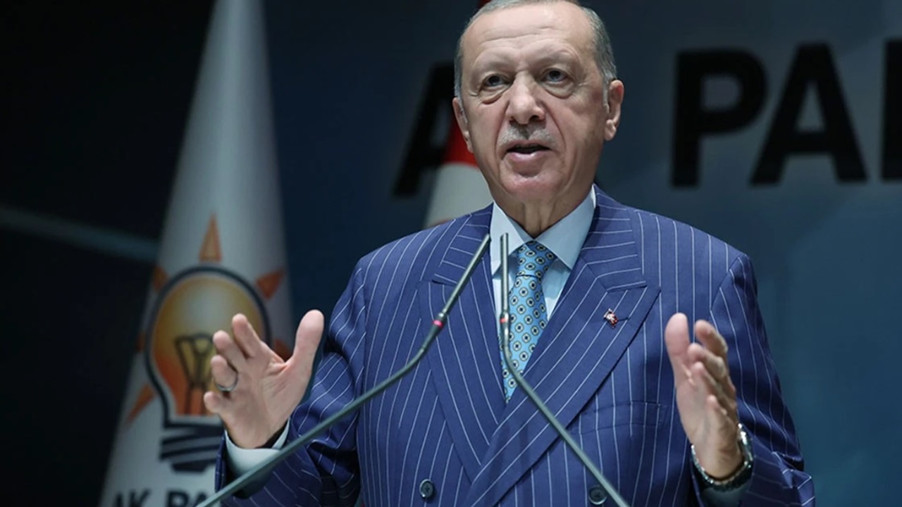 Emekliye Çifte Bayram Müjdesi! Ziraat Bankası 6500 TL'lik Ödemeyi Onayladı!