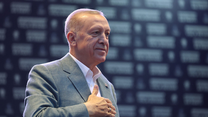 Emekli Maaş Zammı Düğümü Çözüldü: Yüzde 20+15 İle Maaşlar Belirlenecek!