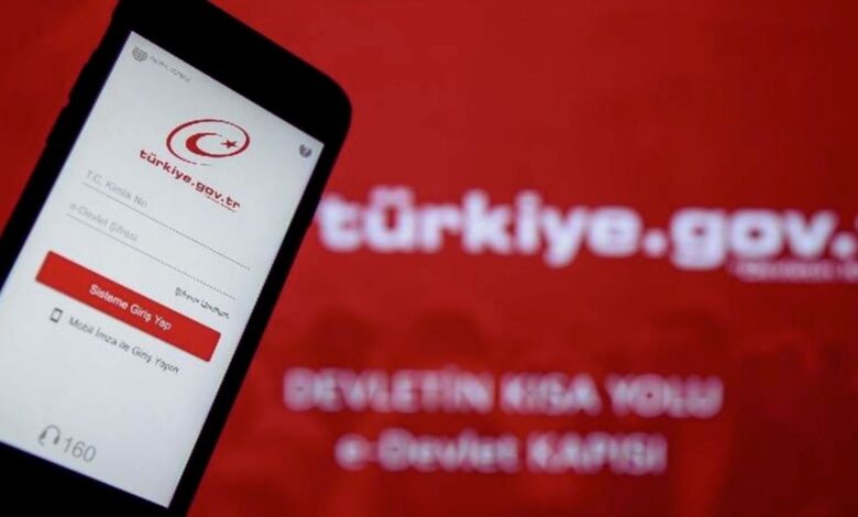 Emekli olacaklar ilk buna baktı! SGK'dan e-devlette yeni hizmet
