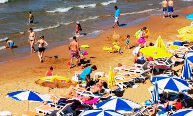 Plaj Fiyatları Rekor Kırdı: Yüzde 300 Zamlar Şoke Etti!