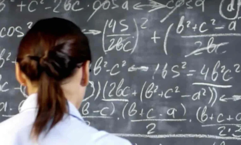 Norm Fazlası Öğretmenlere Çözüm: 550 Saatlik Kurs Açılacak İller Belli Oldu!
